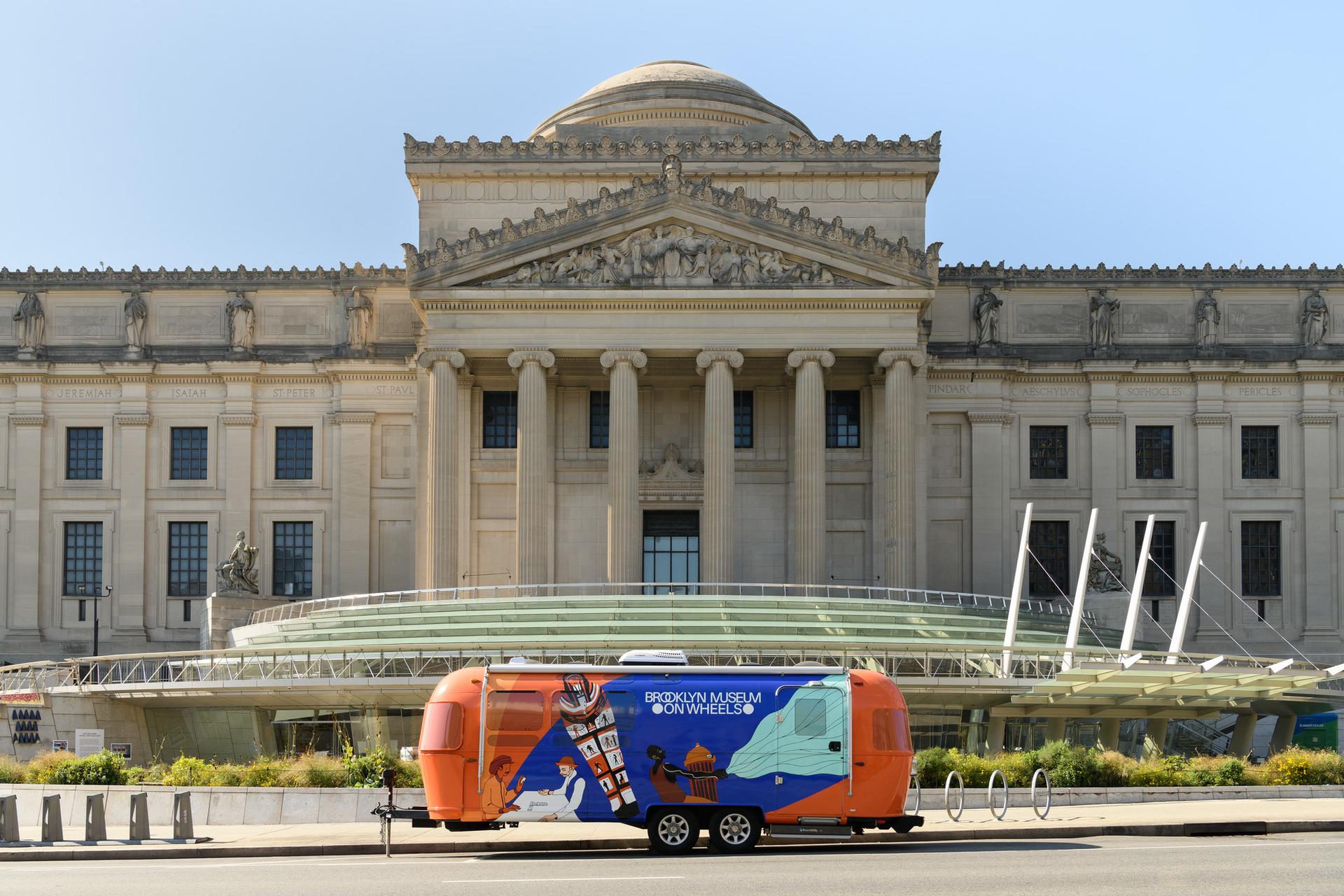 Museum on Wheels trailer in front of the Brooklyn Museum
